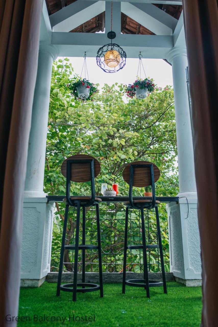 Green Balcony Hostel And Coffee Дананг Экстерьер фото